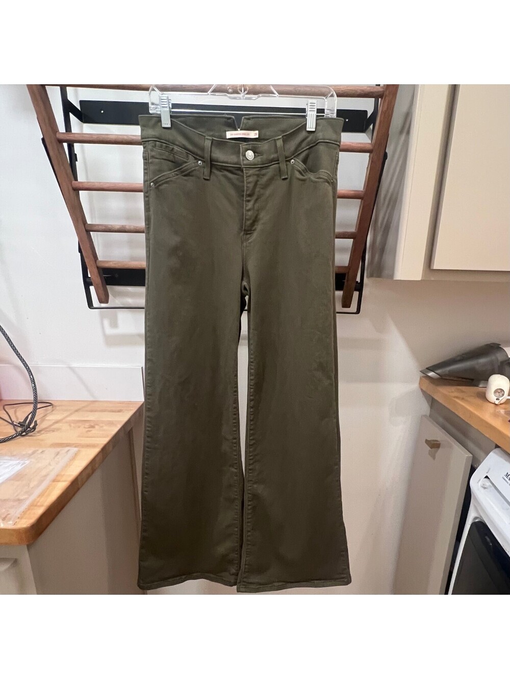 Levi's 318 Shaping wide Leg Size 29